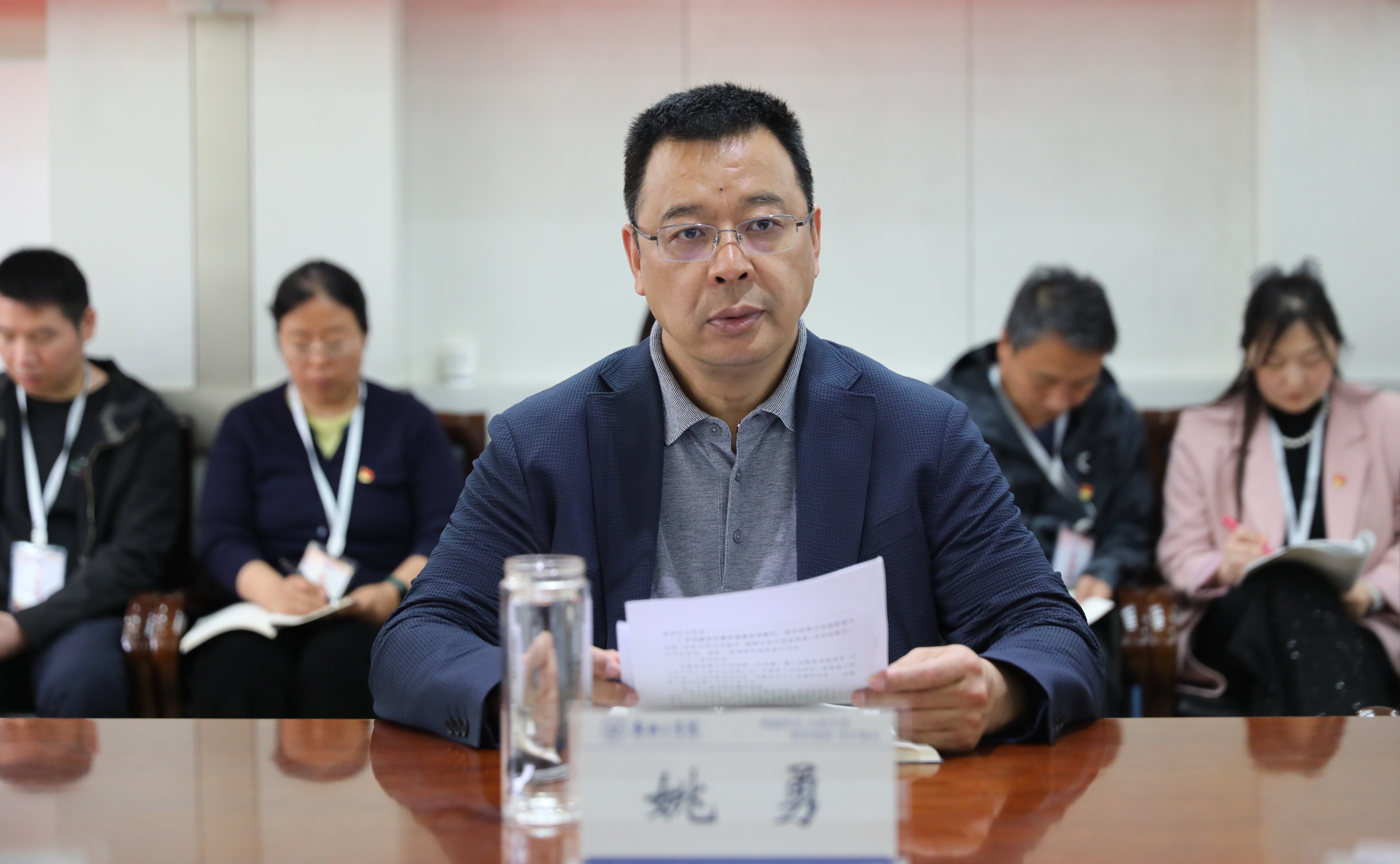 校党委书记姚勇深入巡察组调研指导并召开中期推进会-安阳工学院